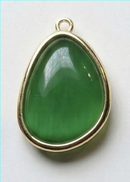 Coppia Pendenti Pietra Dura Verde Trasparente Bordino Oro